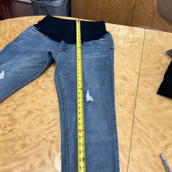 MATERNITY PANT. STRETCHY. SIZE LARGE BLUE JEANS & WAISTBAND. - Picture 6 of 10